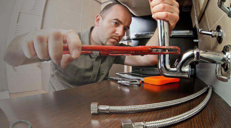 Expert burst pipe repair services in Montgomery, WV